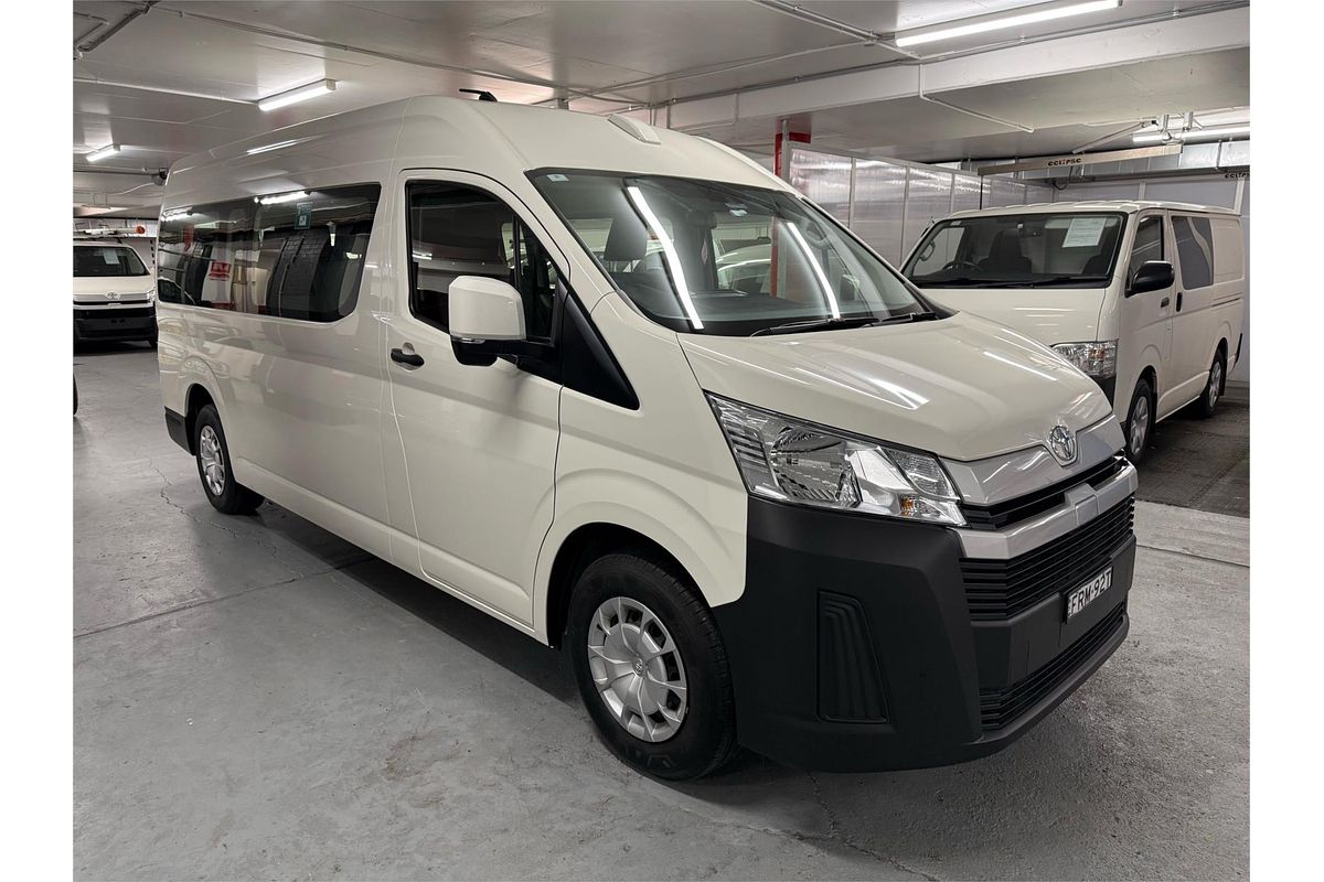 2025 Toyota Hiace SLWB COMMUTER (12 SEATS) GDH322R