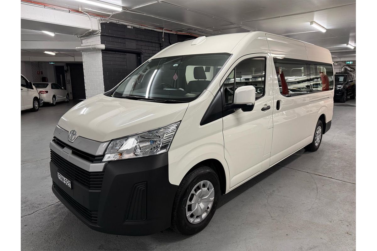 2025 Toyota Hiace SLWB COMMUTER (12 SEATS) GDH322R