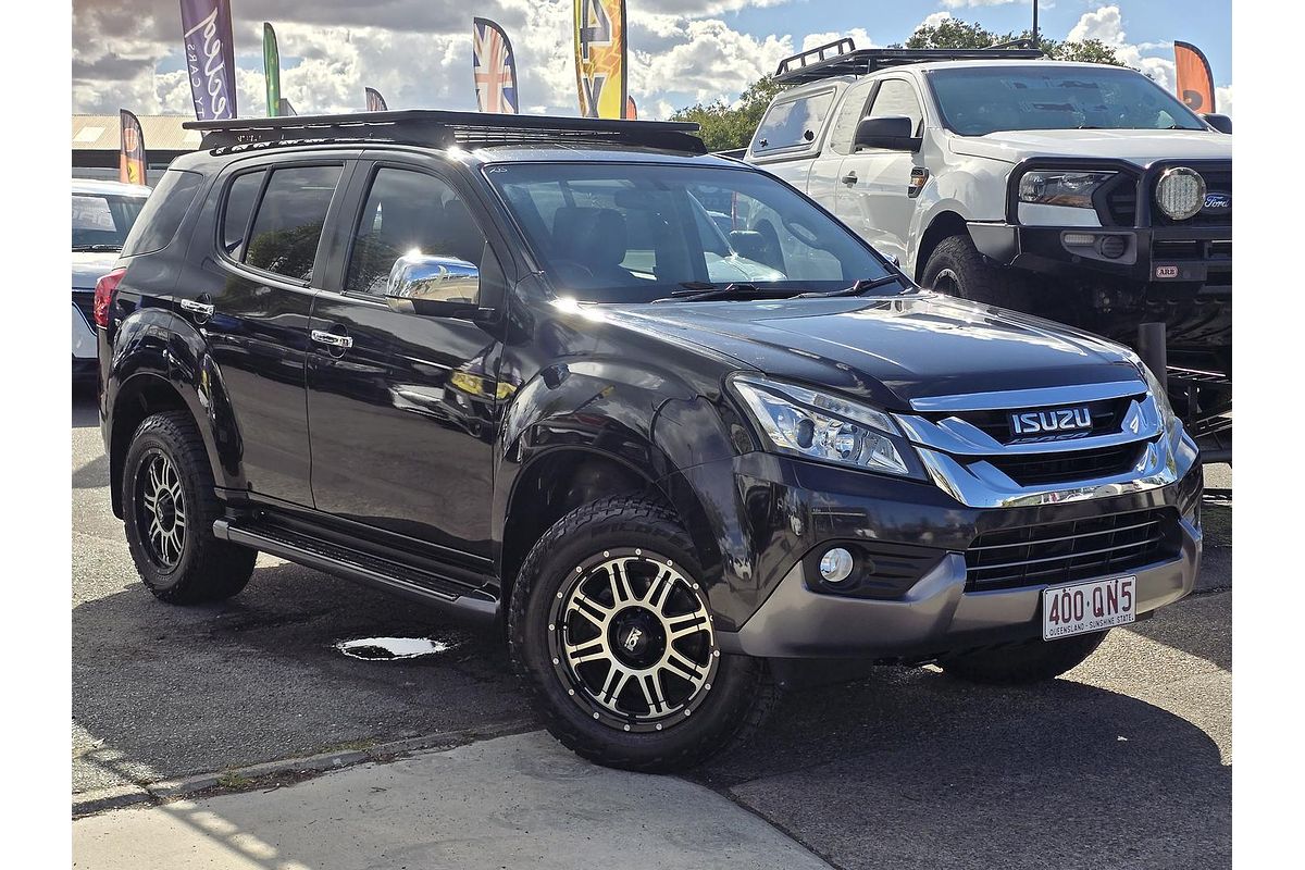 2015 Isuzu MU-X LS-T