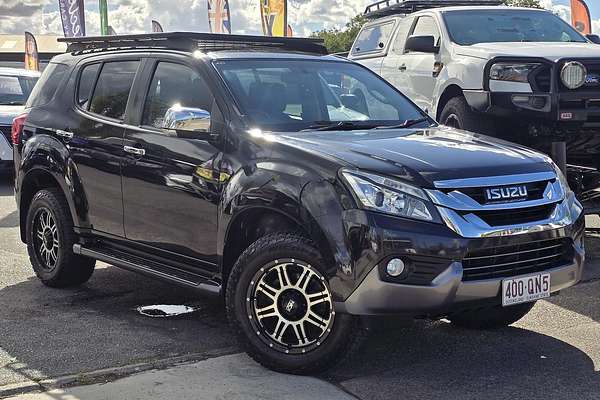 2015 Isuzu MU-X LS-T