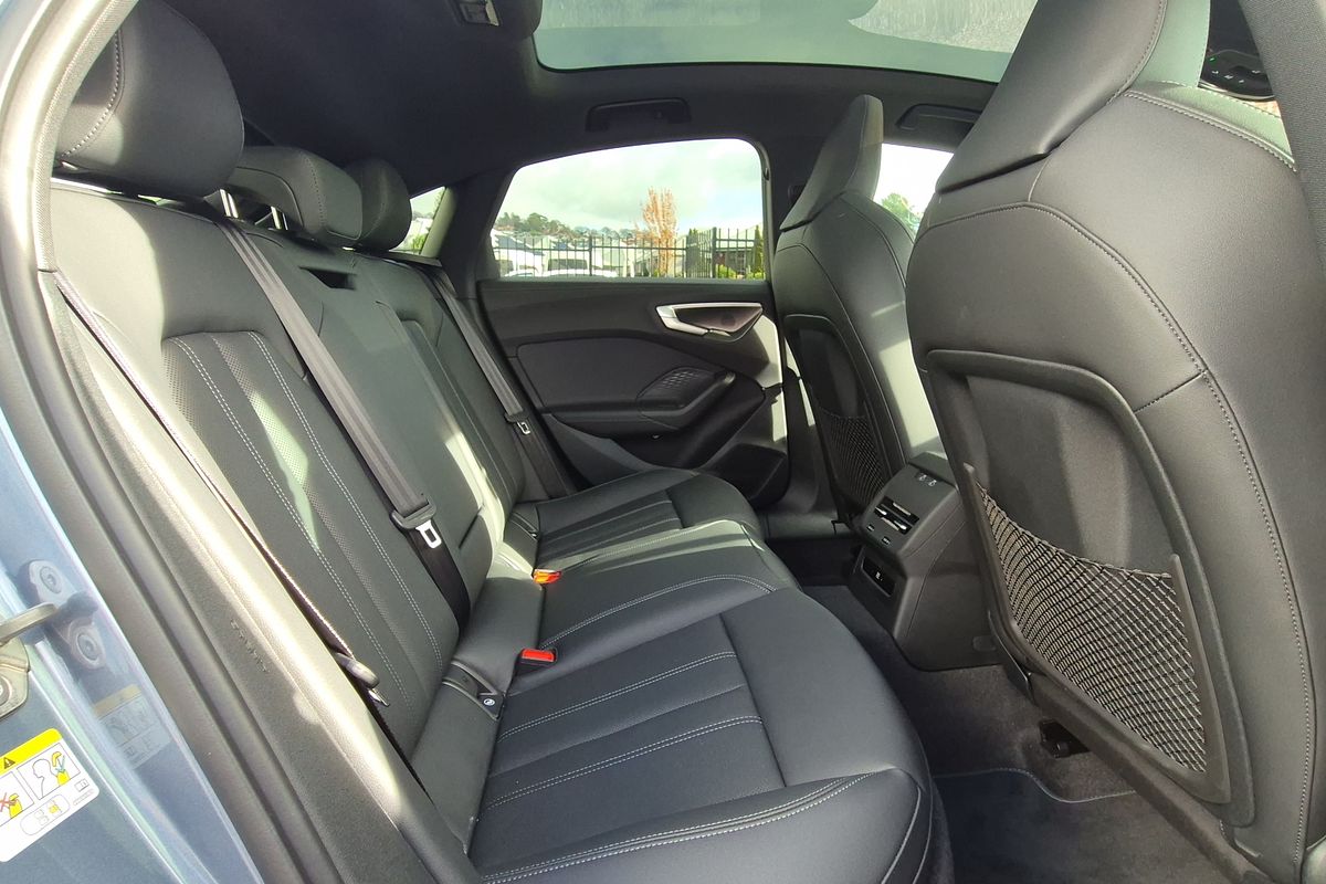 MY25 Audi A5 Sedan e-hybrid quattro 270KW S Line