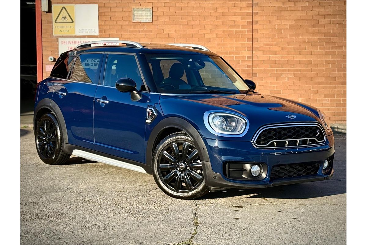 2018 MINI Countryman Cooper S F60