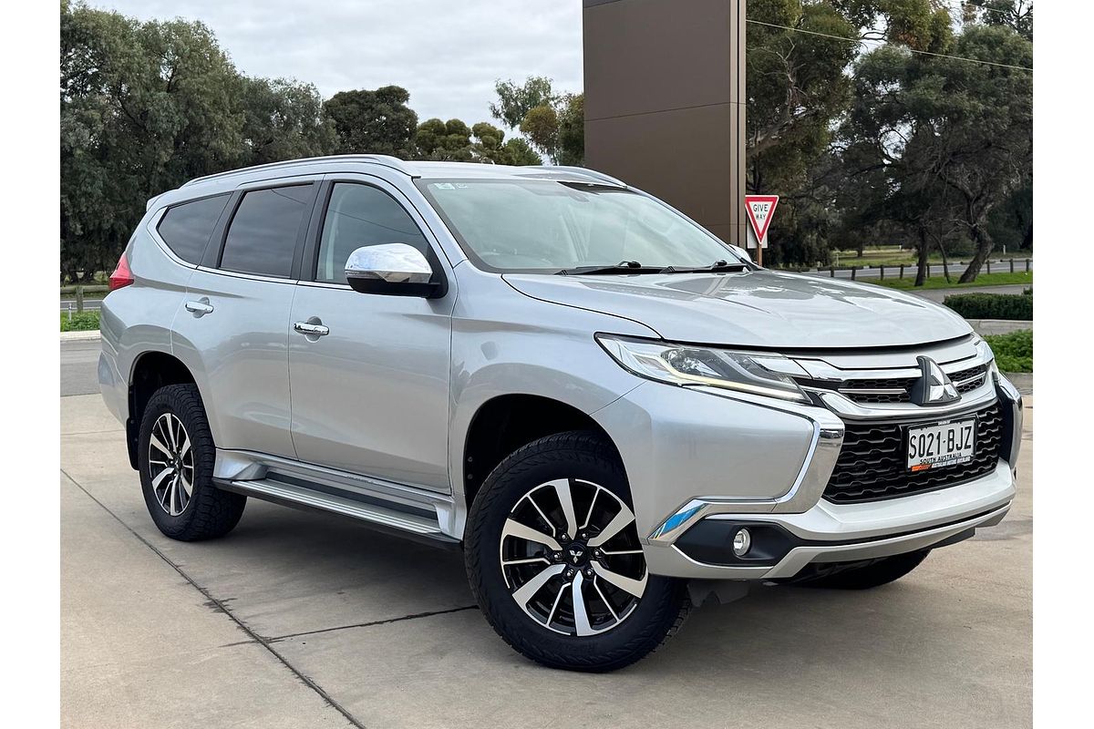 2016 Mitsubishi Pajero Sport GLS QE