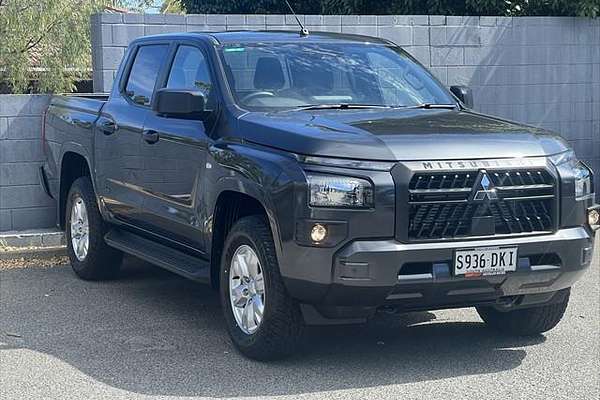 2025 Mitsubishi Triton GLX+ MV 4X4