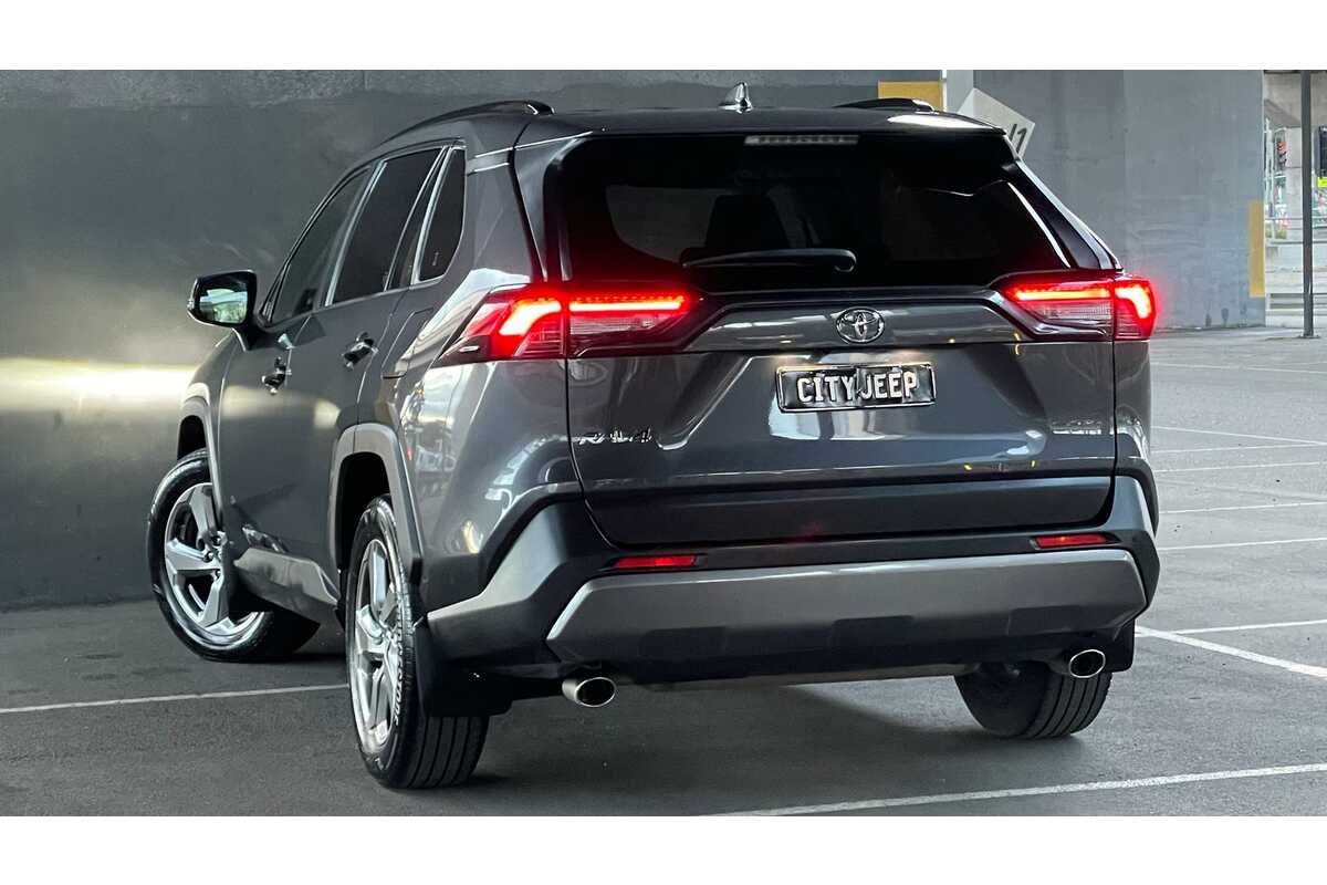 2020 Toyota RAV4 GXL MXAA52R