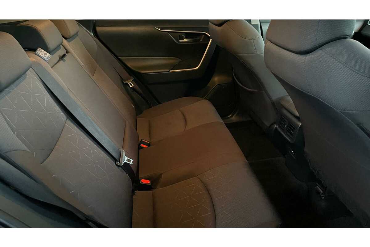 2020 Toyota RAV4 GXL MXAA52R