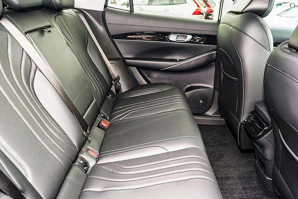 2026 Geely Starray EM-i Inspire Extended Range P145 thumb-8