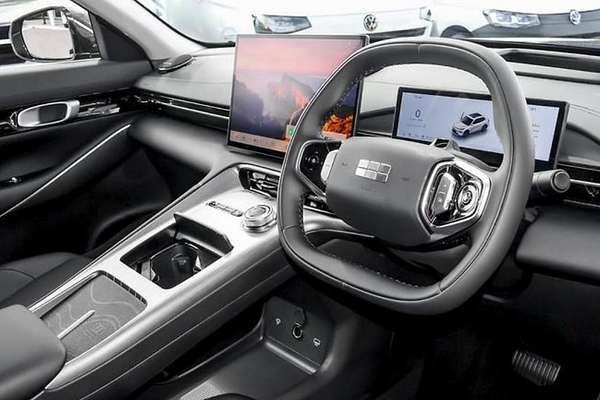 2026 Geely Starray EM-i Inspire Extended Range P145 thumb-22