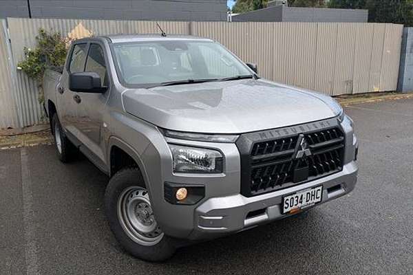 2025 Mitsubishi Triton GLX MV 4X4