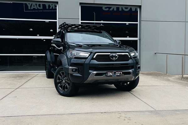 2025 Toyota Hilux