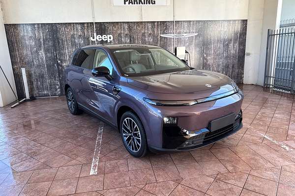 2026 Leapmotor B10 Design LR A12