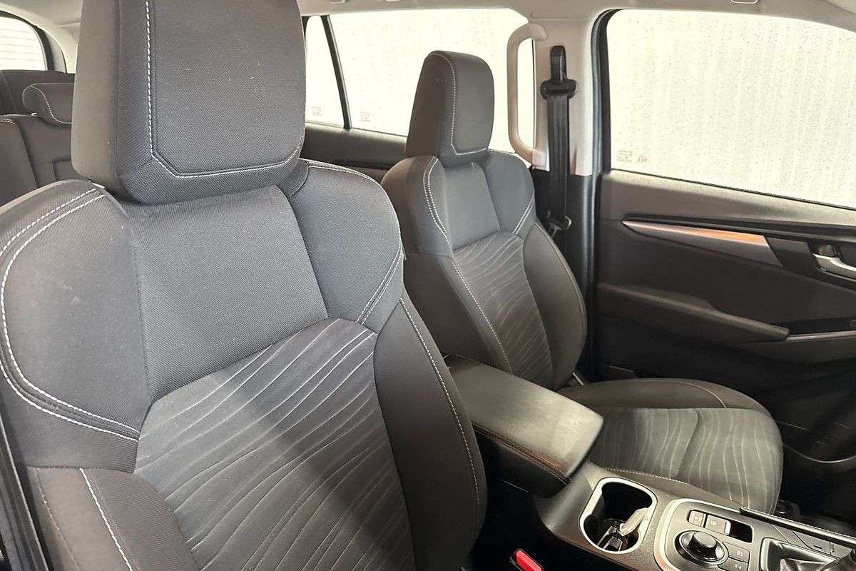 2023 Isuzu MU-X LS-M (4x4) RJ5 MY23