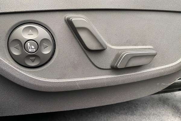 2025 Kia EV5 Air Long Range OVc thumb-24