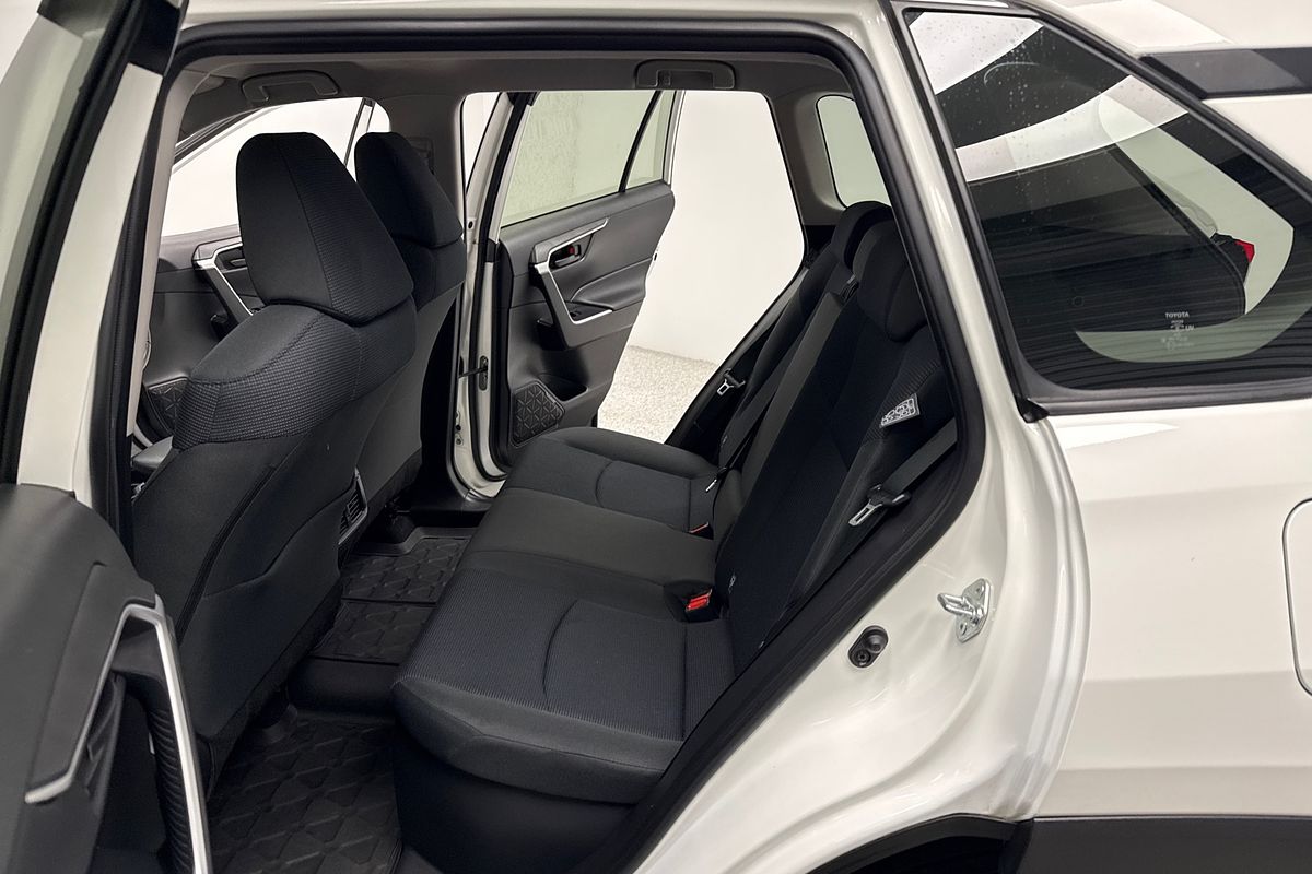 2020 Toyota RAV4 GX AXAH54R