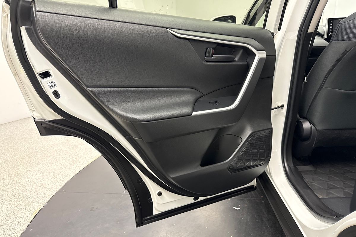 2020 Toyota RAV4 GX AXAH54R