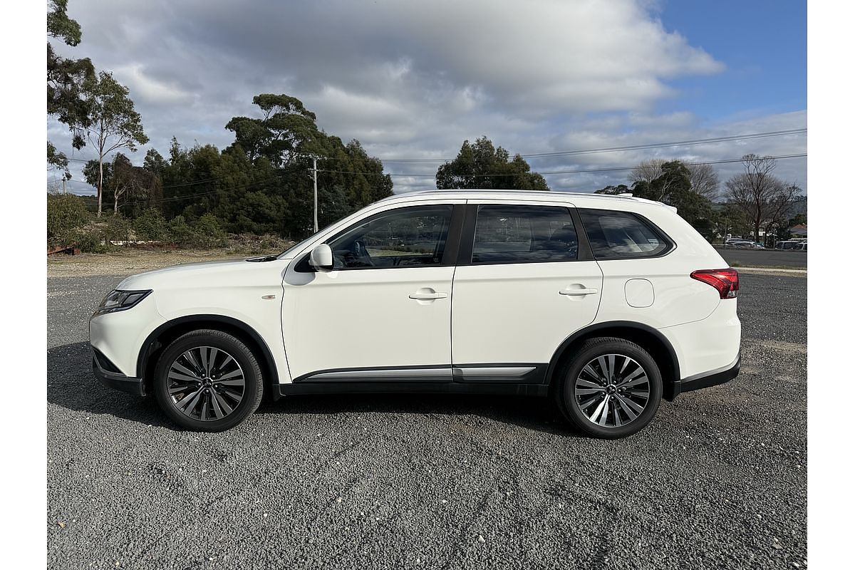 2018 Mitsubishi Outlander ES ADAS ZL