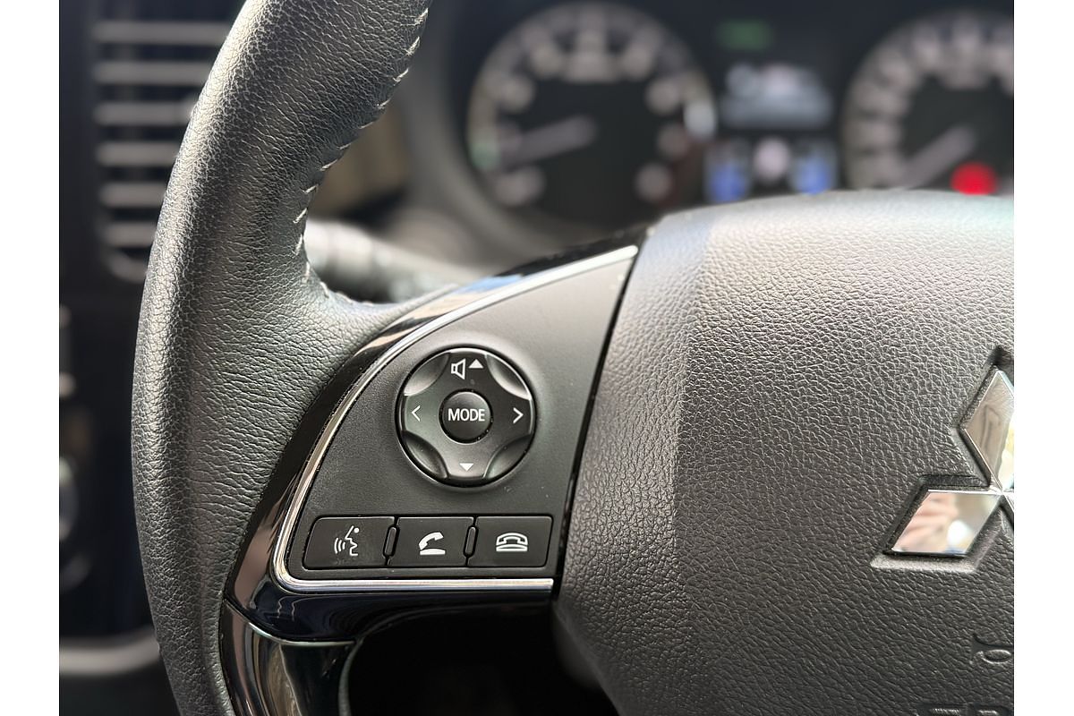 2018 Mitsubishi Outlander ES ADAS ZL