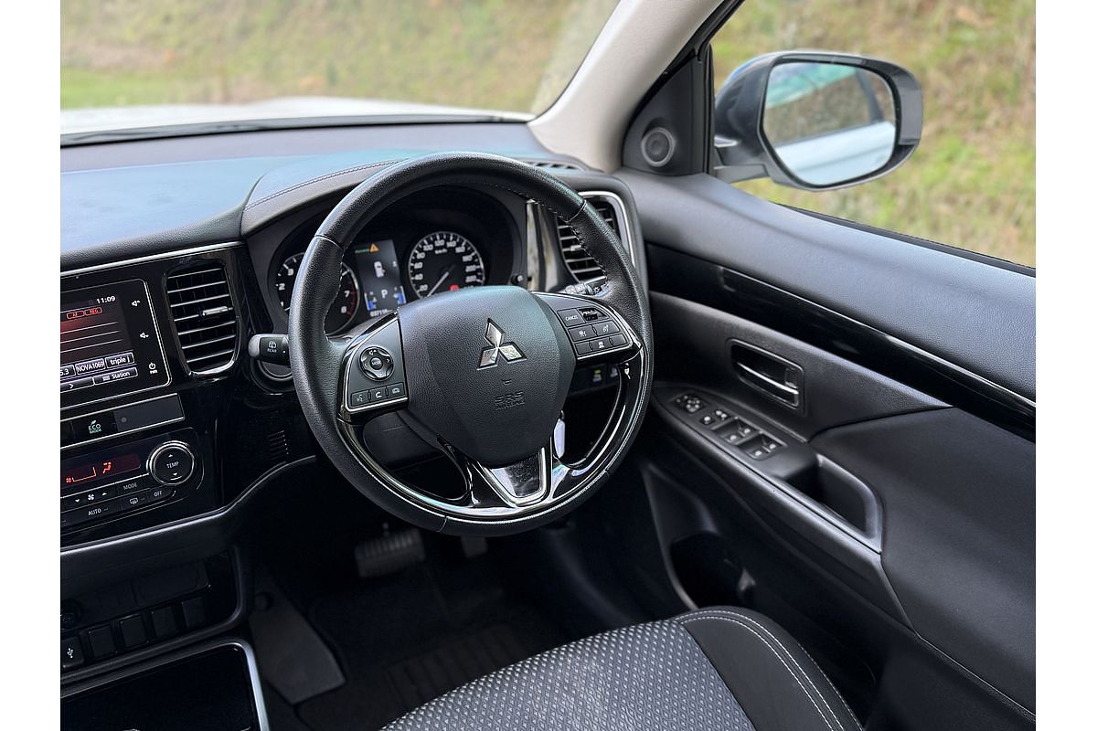 2018 Mitsubishi Outlander ES ADAS ZL