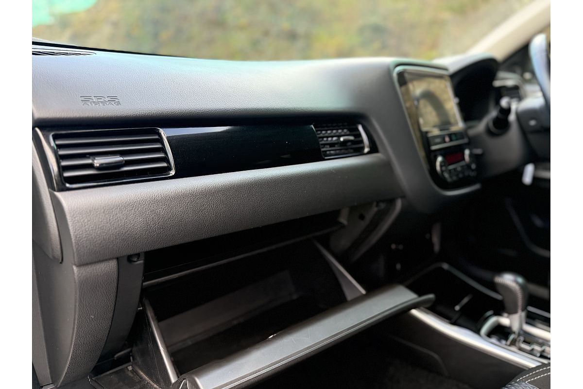 2018 Mitsubishi Outlander ES ADAS ZL