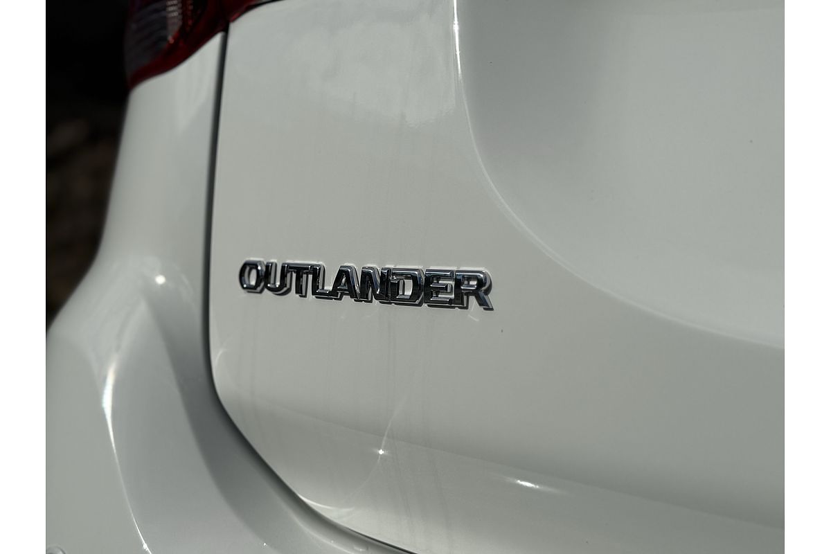 2018 Mitsubishi Outlander ES ADAS ZL