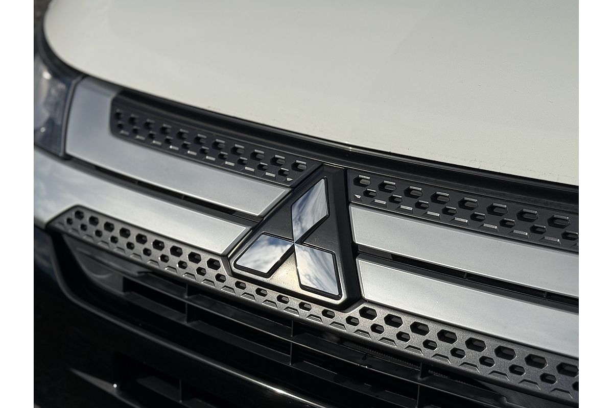 2018 Mitsubishi Outlander ES ADAS ZL