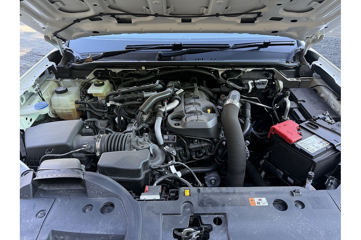 2025 Ford Everest Ambiente 2.0L
