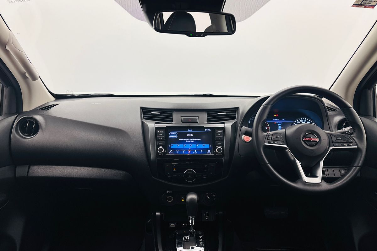 Nissan NAVARA 4X4 2.3 DSL AUTO DC P4X MY22