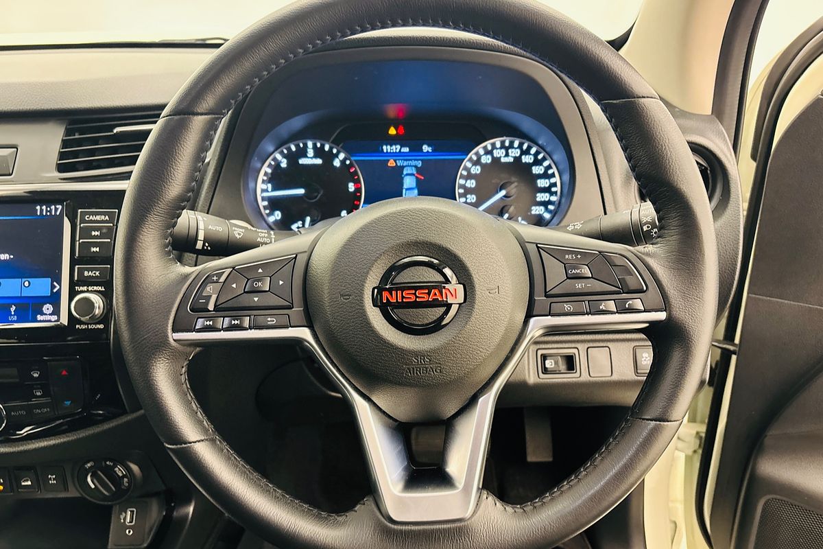 Nissan NAVARA 4X4 2.3 DSL AUTO DC P4X MY22