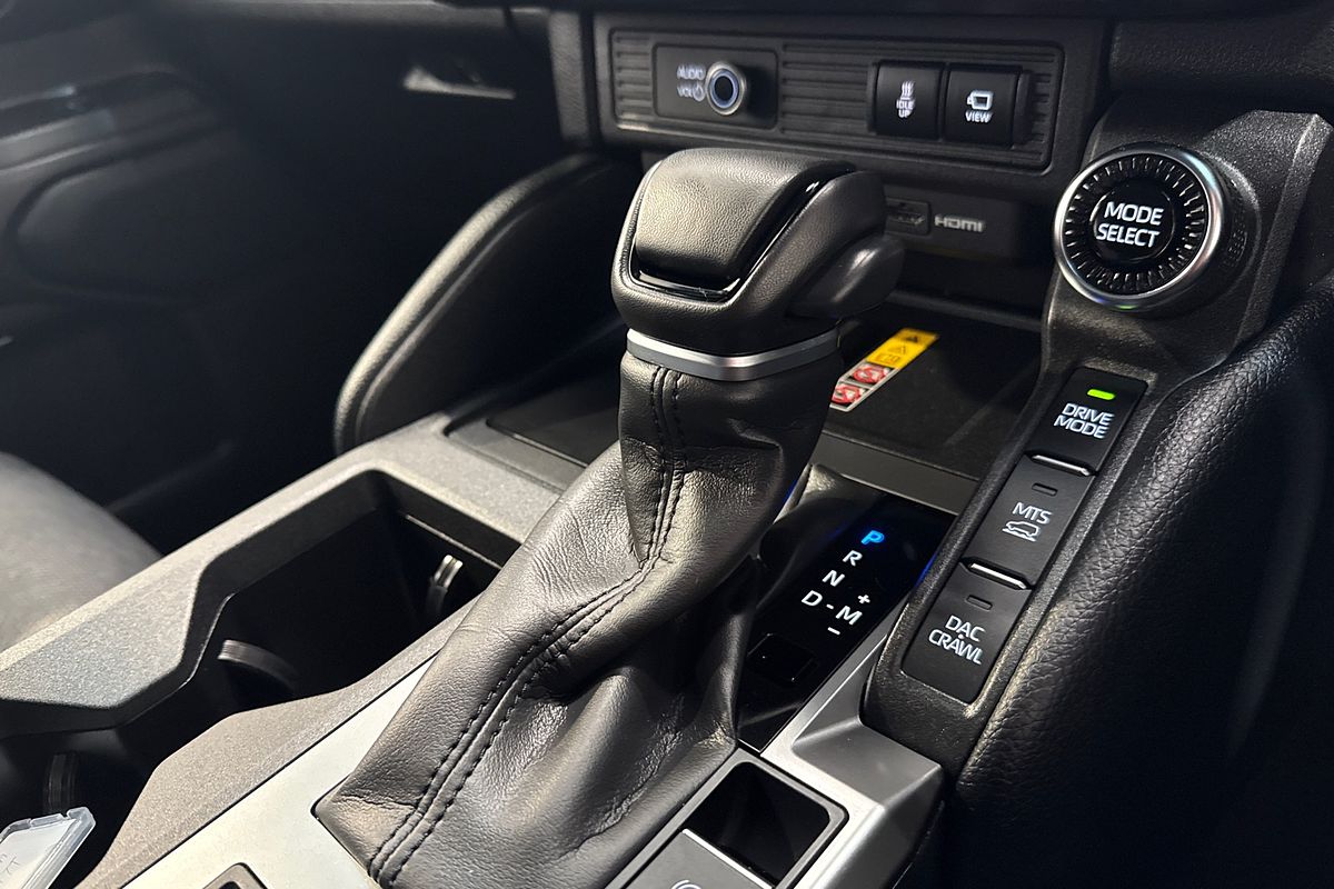 2025 Toyota Landcruiser Prado VX GDJ251R