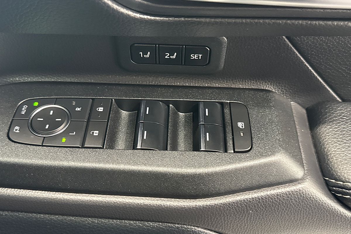 2025 Toyota Landcruiser Prado VX GDJ251R