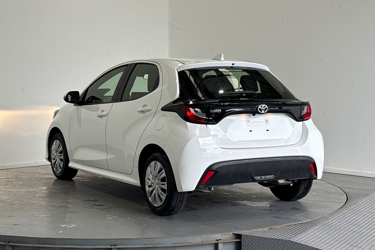 2024 Toyota Yaris Ascent Sport MXPA10R