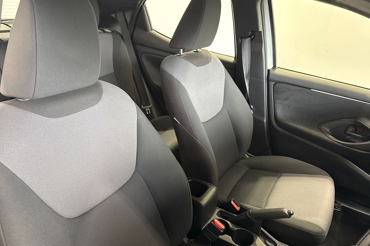 2024 Toyota Yaris Ascent Sport MXPA10R