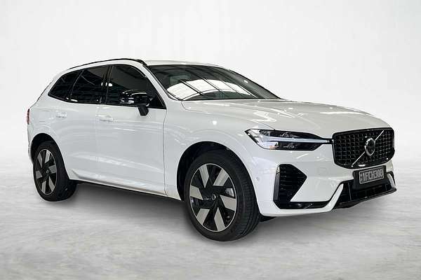 2024 Volvo XC60 Plus T8 Plug-In Hybrid
