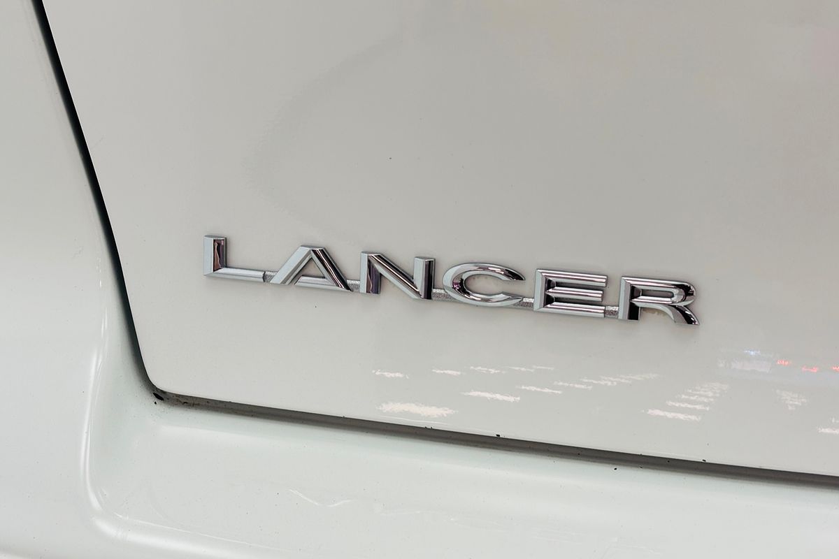 2015 Mitsubishi LANCER ES SPORT CVT AUTO 6 SP SEQUENTIAL 4D SEDAN 4CYL 