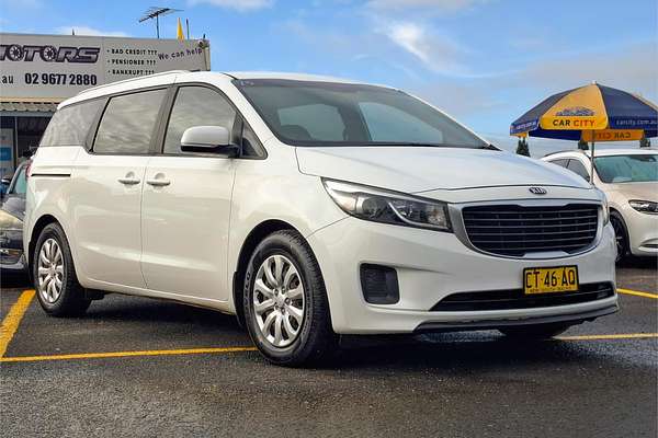 2015 Kia Carnival S YP