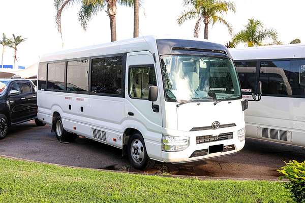 2022 Toyota Coaster GDB70R