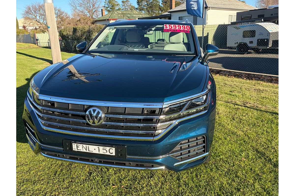 2020 Volkswagen Touareg 190TDI Premium CR