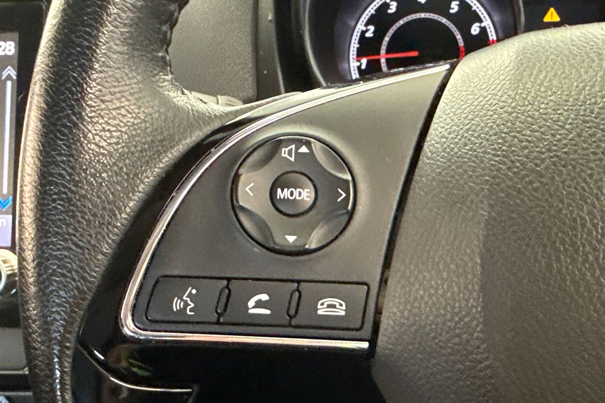 2022 Mitsubishi XD