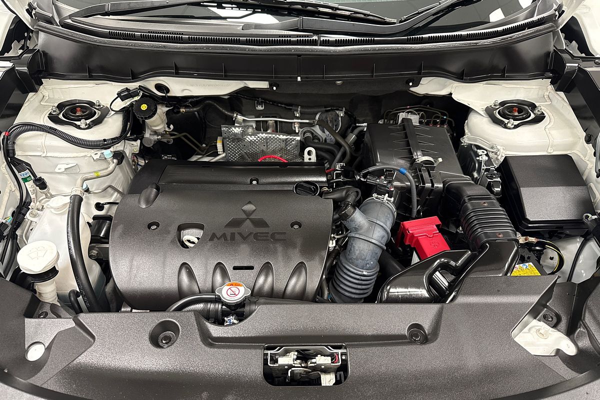 2022 Mitsubishi XD