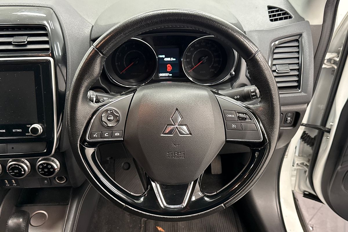 2022 Mitsubishi XD