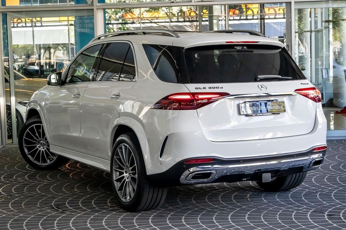 V167 805+055MY GLE300 d Editio n 7 WAG 9G 9sp