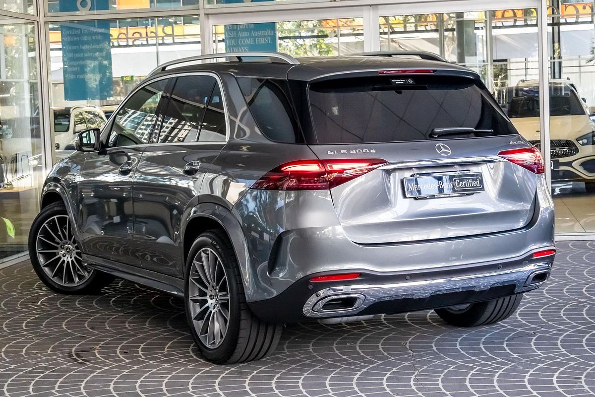 V167 805+055MY GLE300 d Editio n 7 WAG 9G 9sp