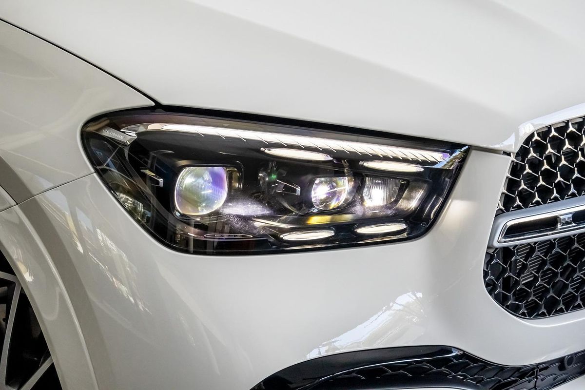V167 805+055MY GLE300 d Editio n 7 WAG 9G 9sp