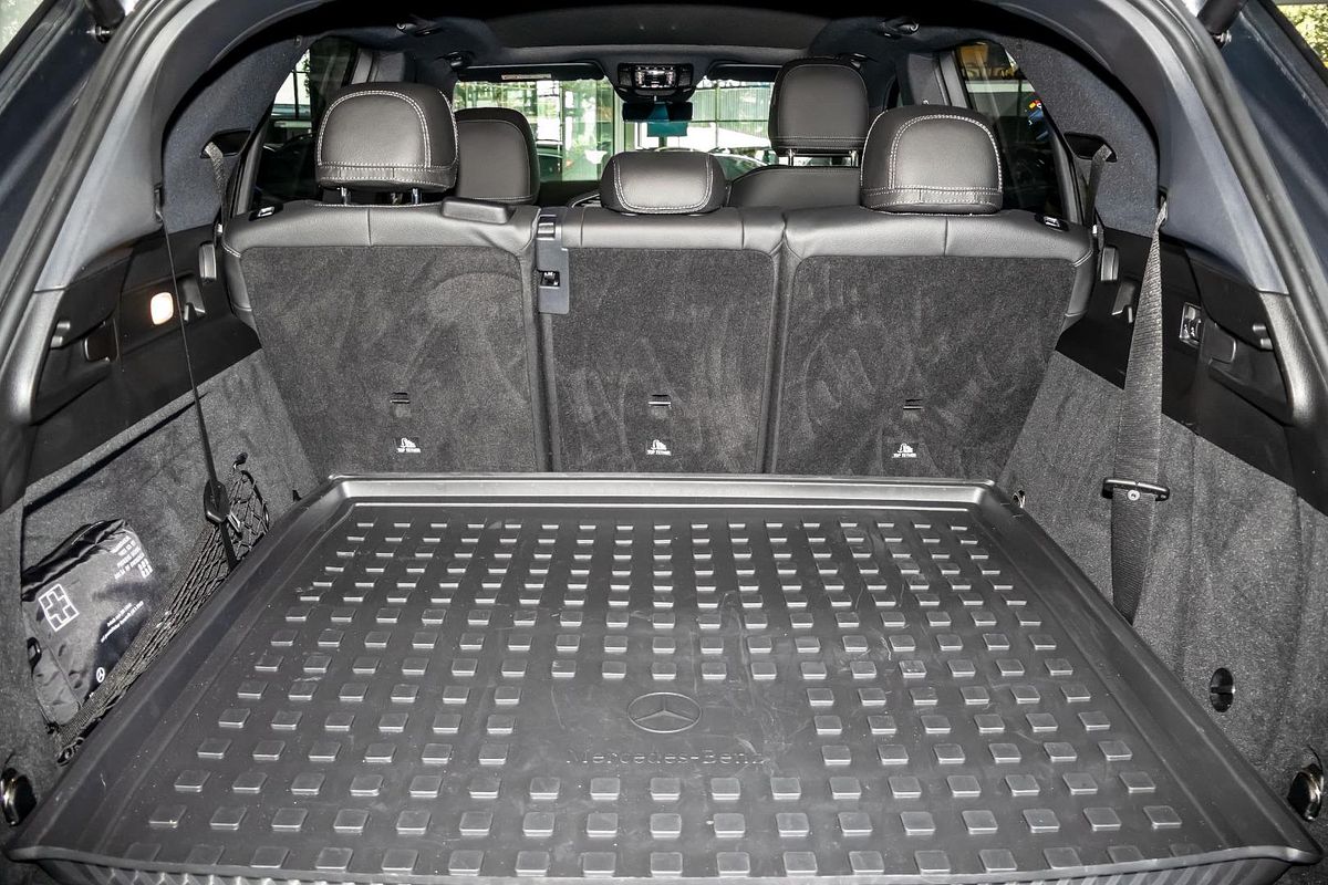 V167 805+055MY GLE300 d Editio n 7 WAG 9G 9sp