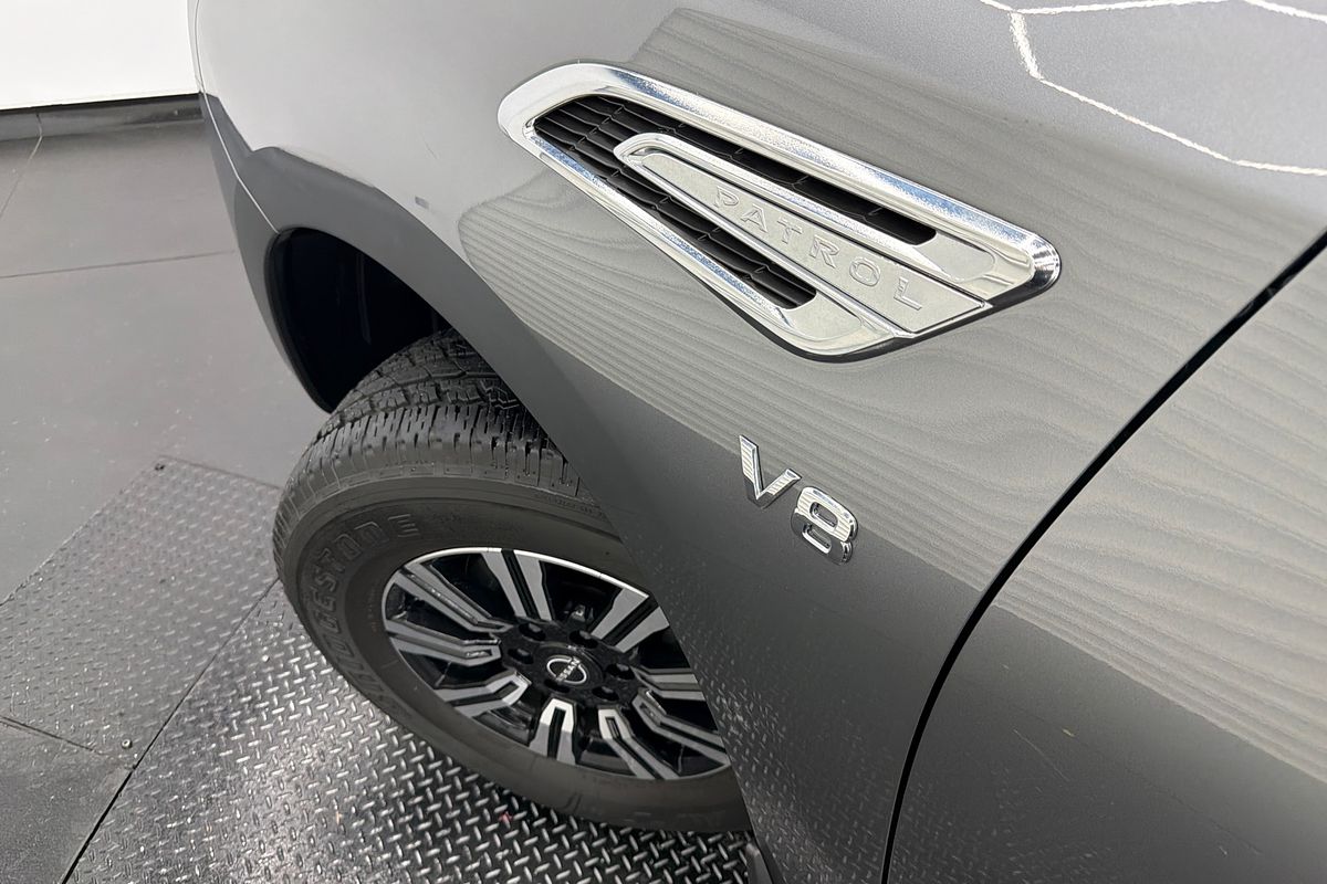 2024 Nissan Patrol Ti Y62