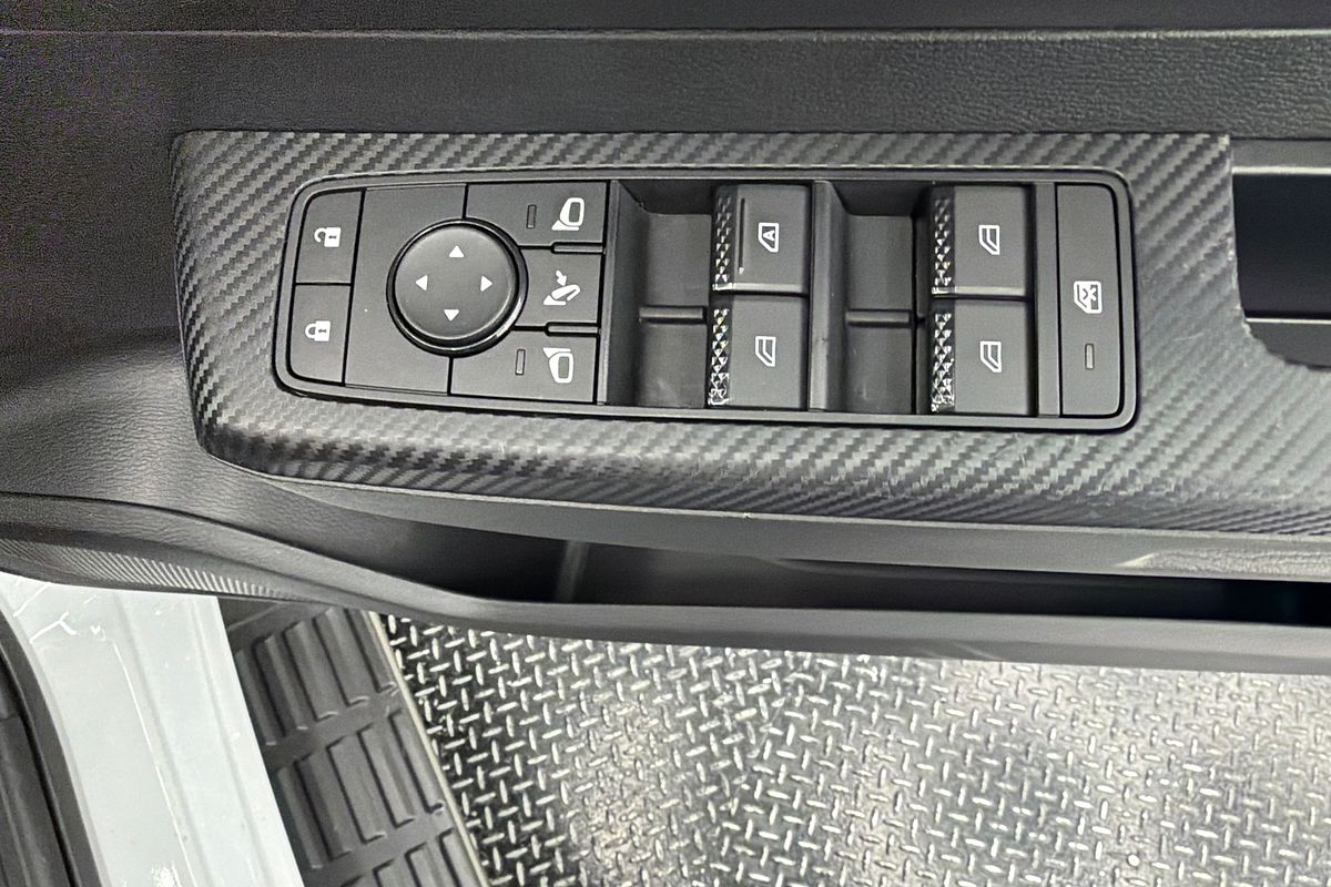 2024 Mitsubishi Triton GSR MV 4X4
