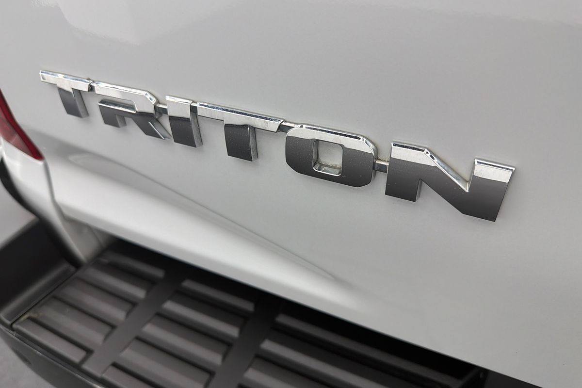 2024 Mitsubishi Triton GSR MV 4X4