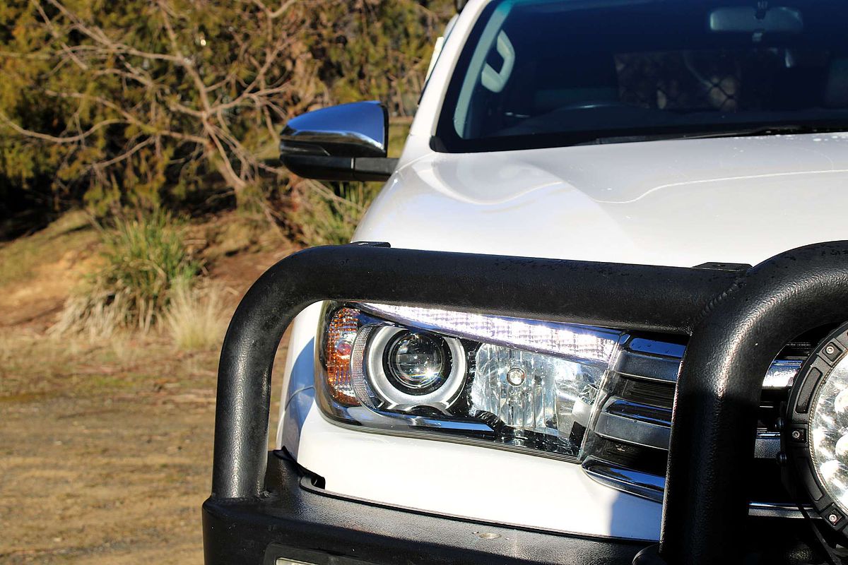 2017 Toyota Hilux SR5 GUN126R 4X4