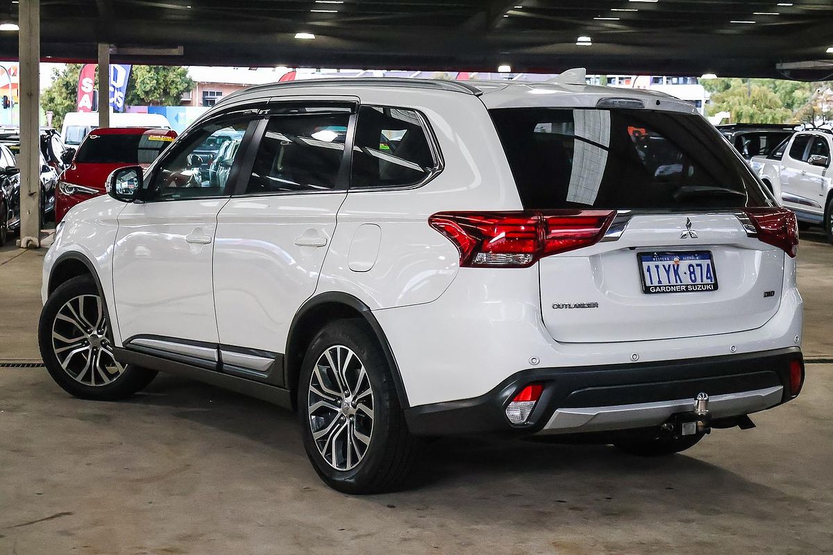 2017 Mitsubishi Outlander LS Safety Pack ZK