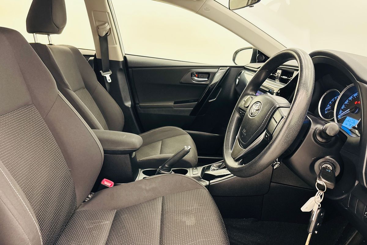 Corolla Ascent 1.8L Petrol CVT 5 Door Hatch